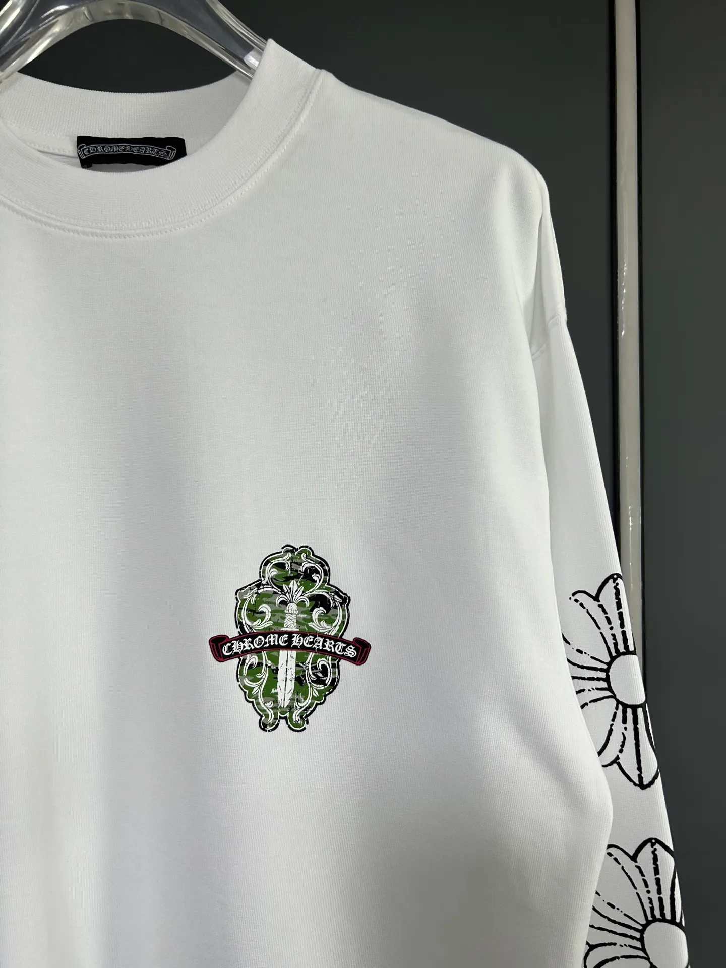 P230 2026 new (exclusive) Chrome Hearts autumn and winter limited edition heavyweight high-weight long-sleeved T-shirt, customized Dreamweaver Yayun ribbed cotton designer concept style Fabric: Heavy 380g Size: S M L XL Color: White